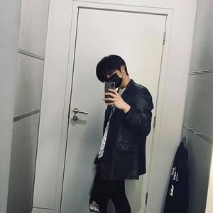 Meet your Posher, Pecharachol